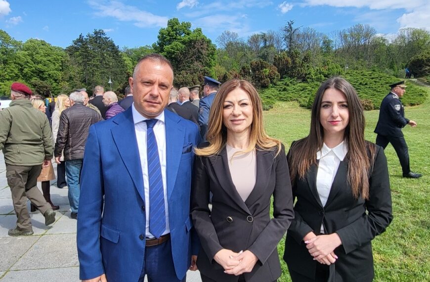 Представници Раковице одали почаст жртвама фашизма у Јајинцима