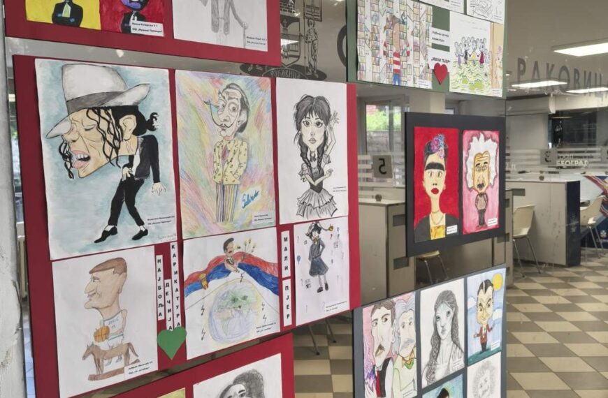Изложба дечјих радова „Мали Пјер“ у холу Градске општине Раковица