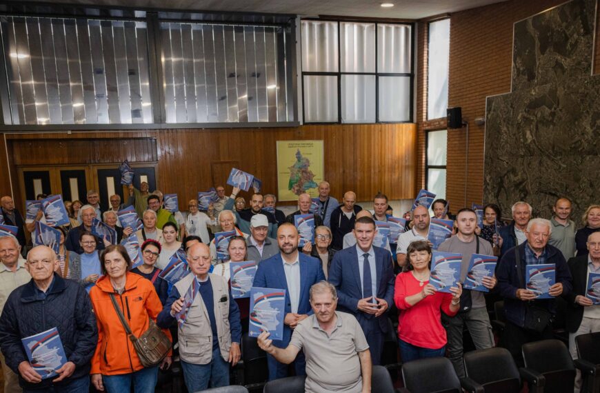 Раковица: Уручено 137 уговора за енергетску санацију домаћинстава