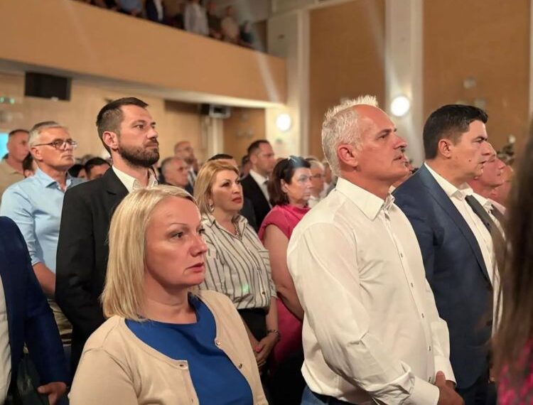 Представници Обреновца присуствовали обележавању Дана града Лознице