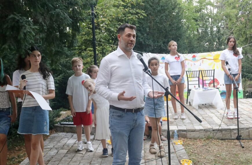 „Културни Флекс“ окупио децу Савског венца кроз глуму, музику и ликовне радионице